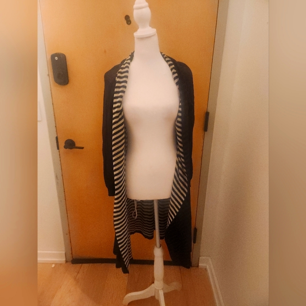 🦋Ladakh Lightweight Sheer Cardigan Sweater Duster Long Small EUC